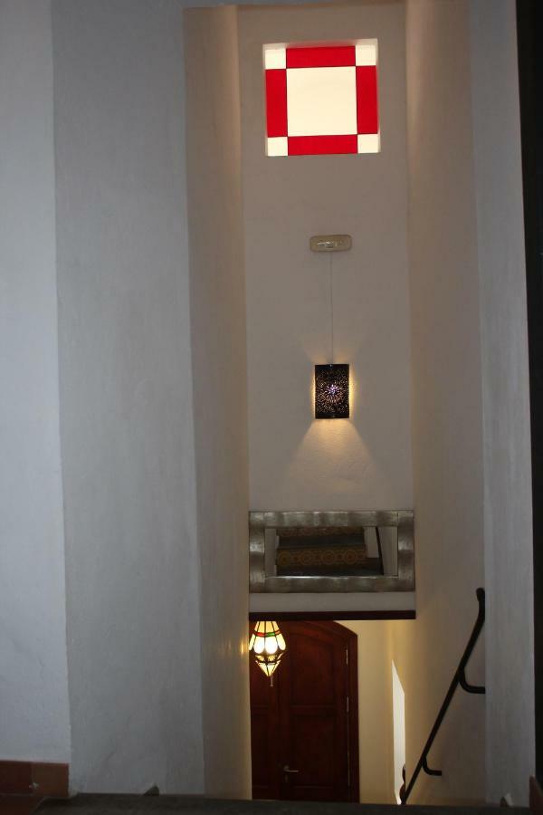 Fonduq Estudios ตาริฟา ภายนอก รูปภาพ